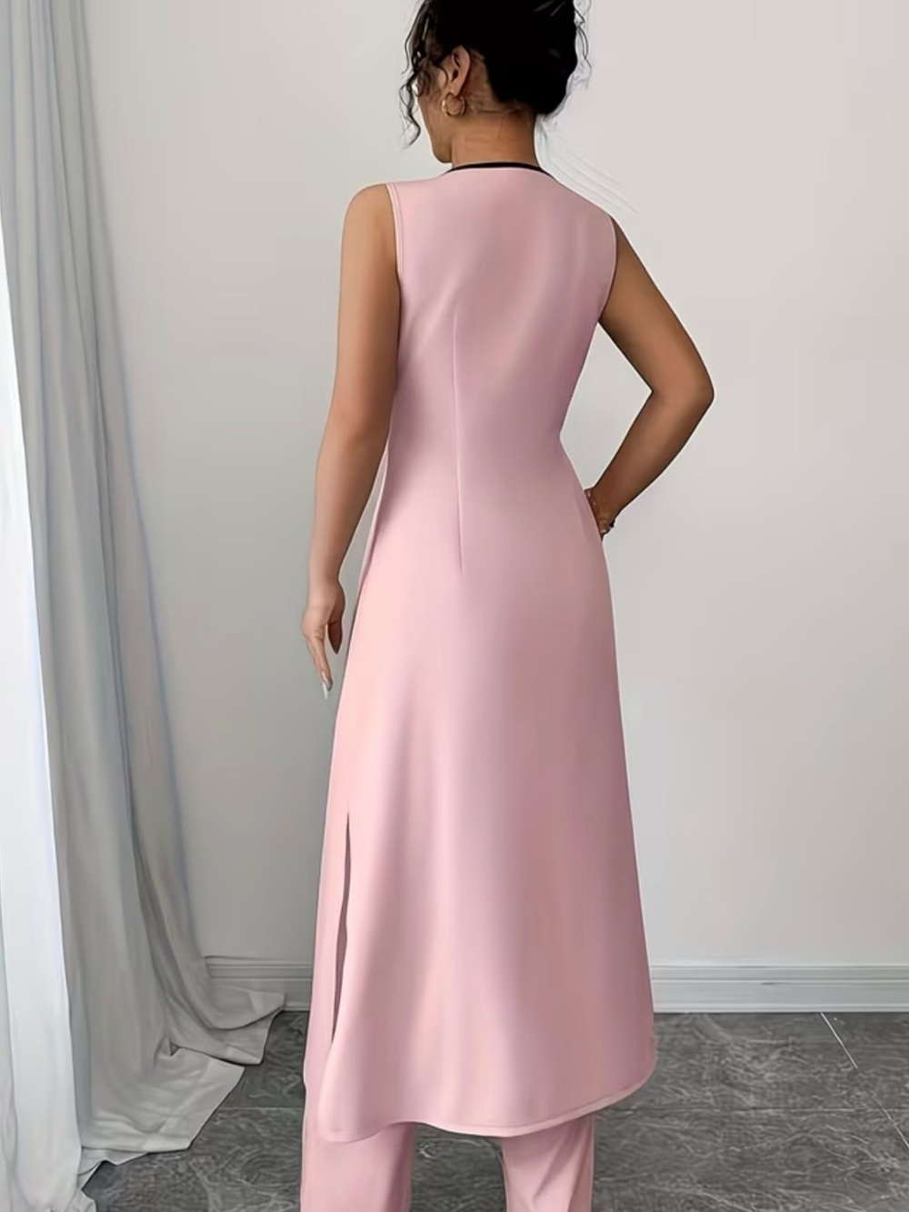 💓 HOST PICK 💕2 pc 💓Sleeveless Pink long overlay and pants w/Black Bow Trim - Picture 4 of 4